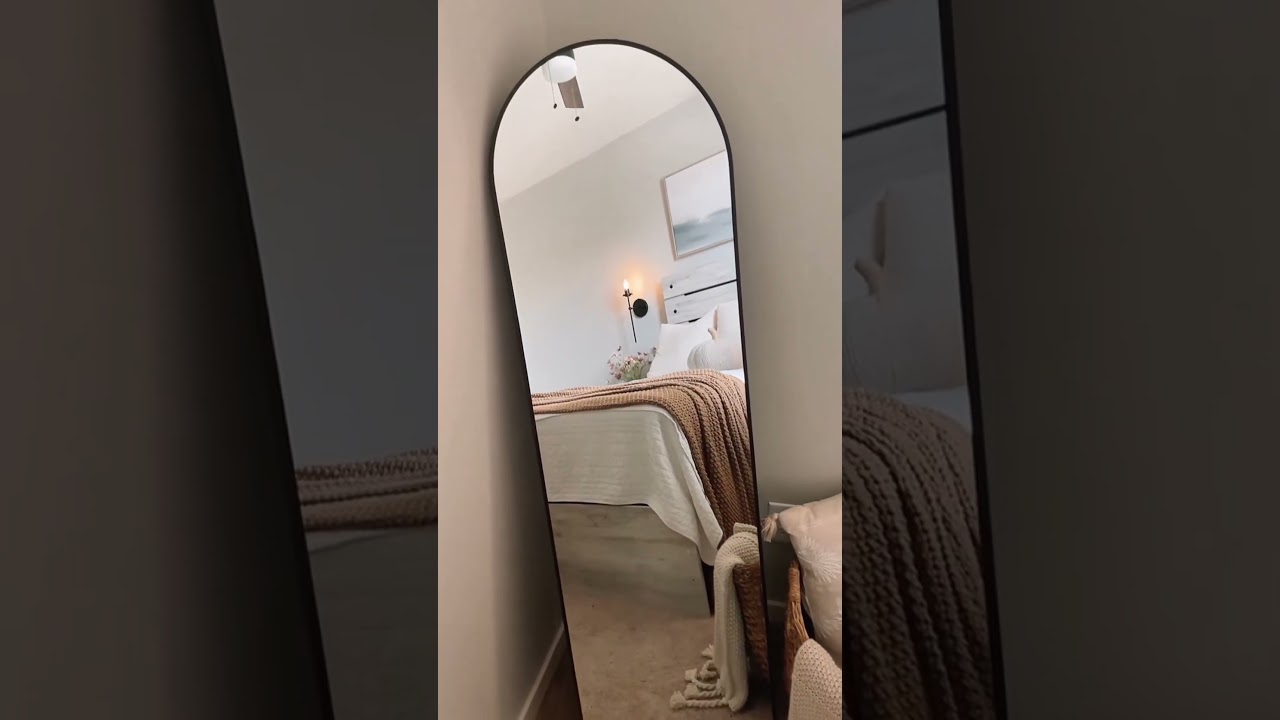 Arched Mirror Magic for Your Space! #easlyhome #homedecor #mirror