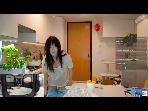 Aria Forgets Her Camera Is On. she removes her jeans on stream