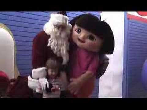 Arriver du pere noël et Dora