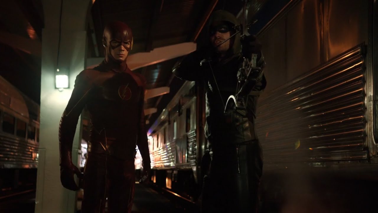 Arrow & Flash Vs  Cap Boomerang - 5 Bombs Scene - Arrow 3x08 Crossover