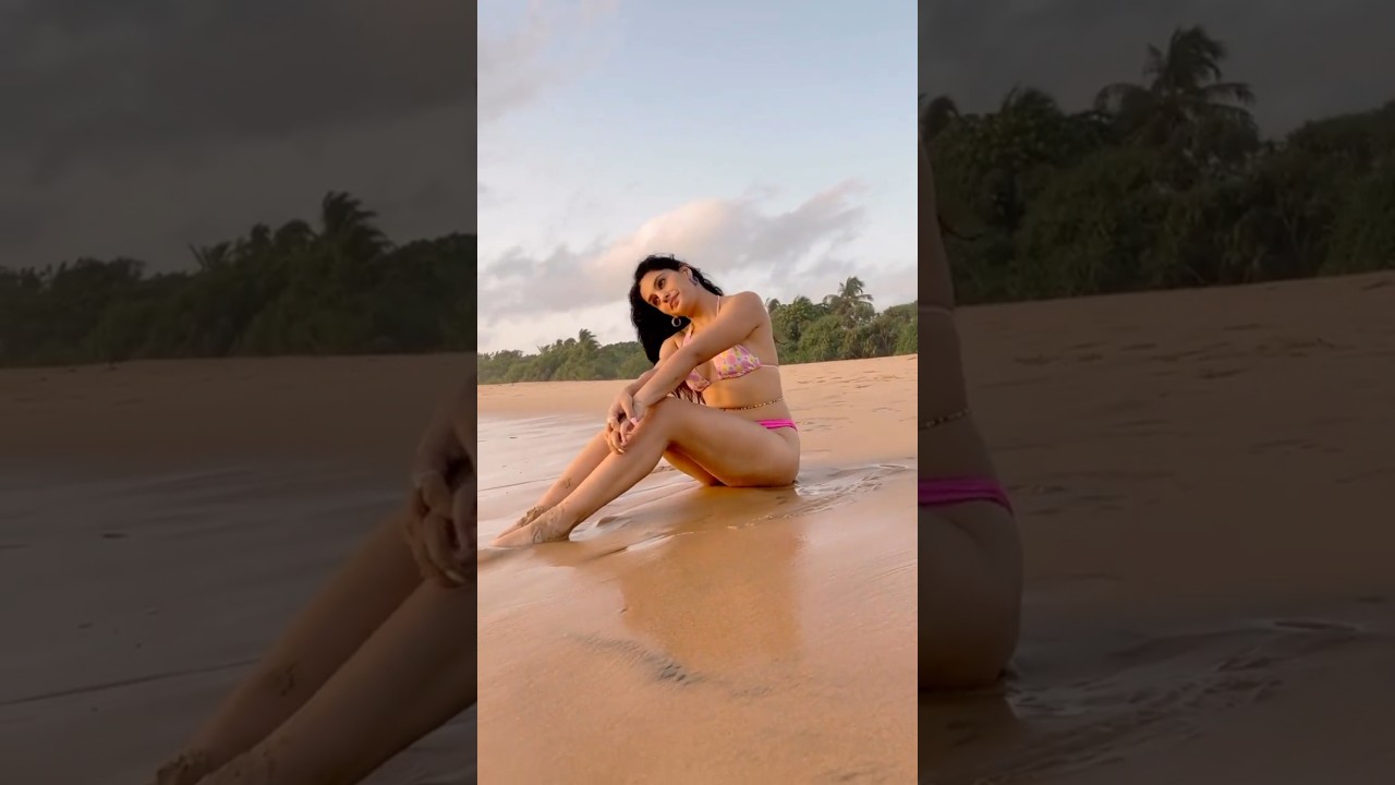 Arushi Handa Beach Bikini Model🩷🩷🥵🥵#shorts #viralshorts #arushihanda #arushihandasong