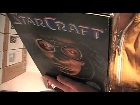 ASMR - Judging a Game by its Cover - Soft spoken - Icelandic accent by Elizabeth/Elisabet ASMR