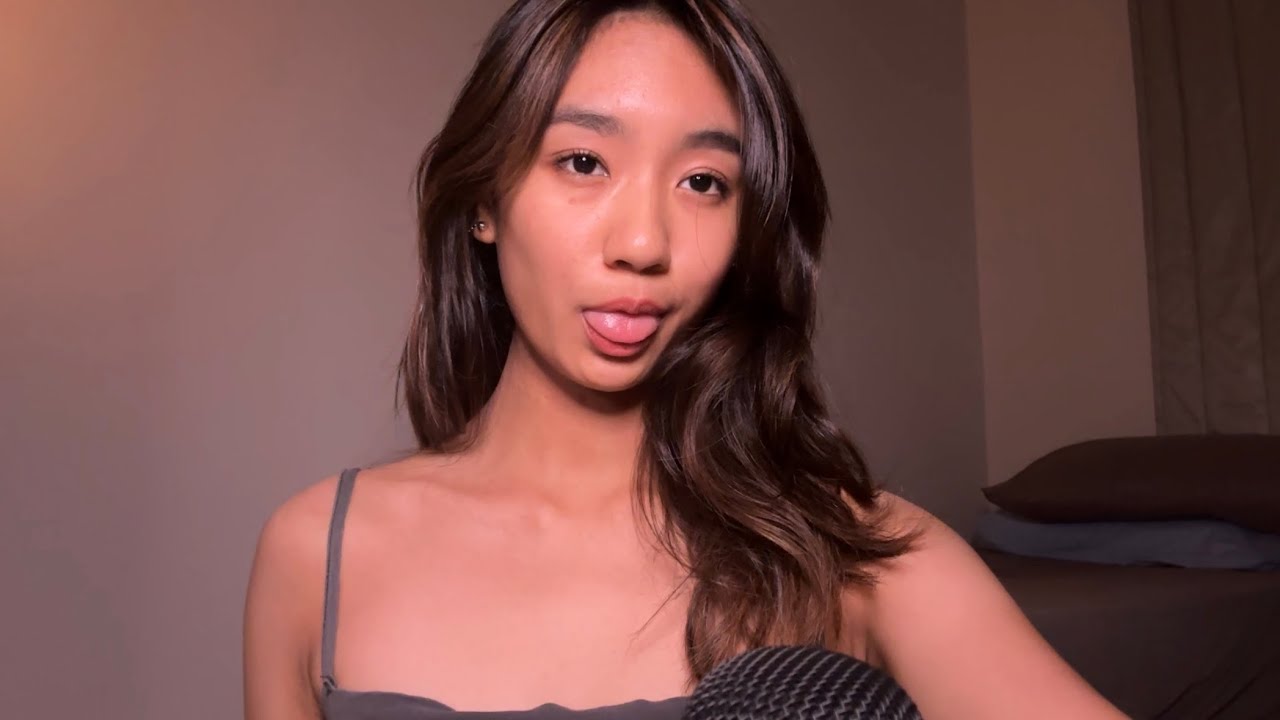 ASMR ~ Up Close Mouth Sounds 👄