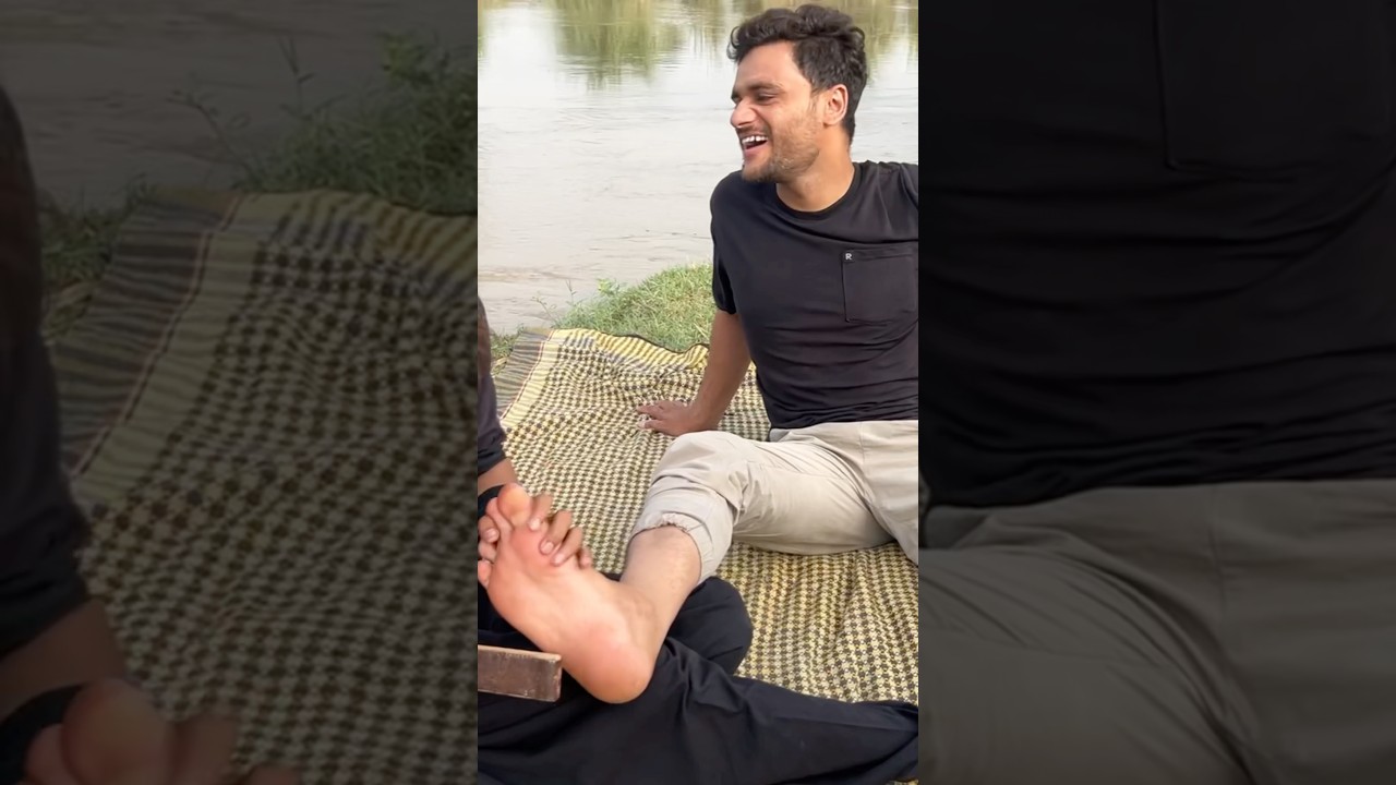 ASMR feet tickle therapy #asmr #tickle man #funny  e