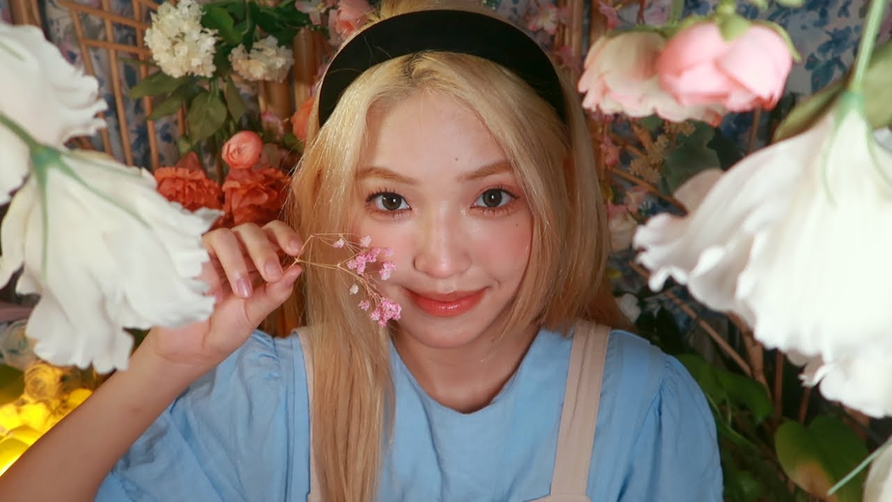 ASMR in Wonderland ❤️ Unpredictable + Invisible Triggers, Personal Attention, Double Layered Sounds