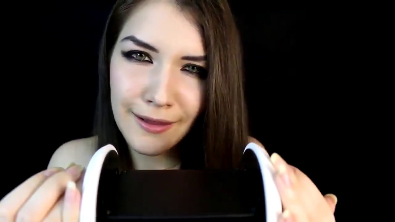 ASMR Mouth Sounds 👄👅 EAR EATING,LICKING