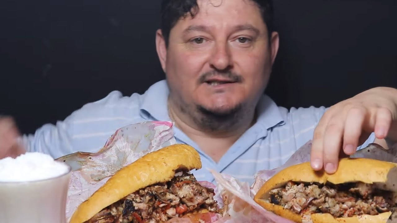 ||ASMR MUKBANG|| KOKOREÇ Uygar Kızılkoca'ya Doğum günü hediyesi