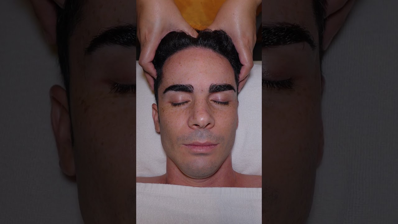 ASMR: Penghancur Ketegangan Pijat Olahraga Jaringan Dalam yang INTENS #shorts