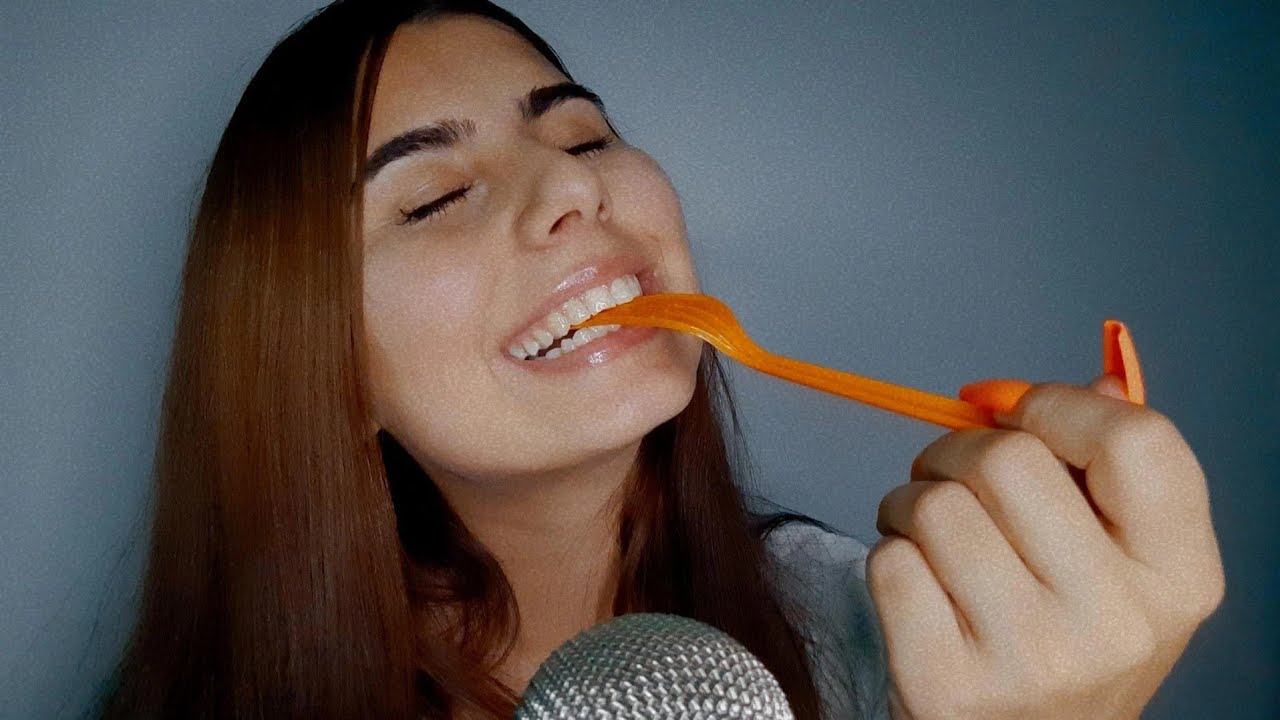 ASMR SENİ YİYORUM II 💗🍴EATİNG YOU ASMR 👄|SPIT PAINTING VE AĞIZ SESLERİ| 💦💫
