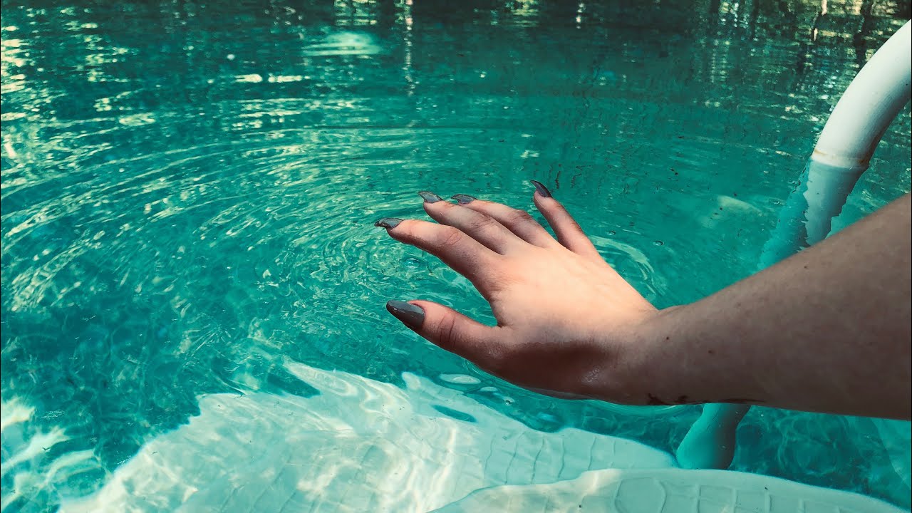 ASMR! Showing you around my pool + playing in pool!💧💧