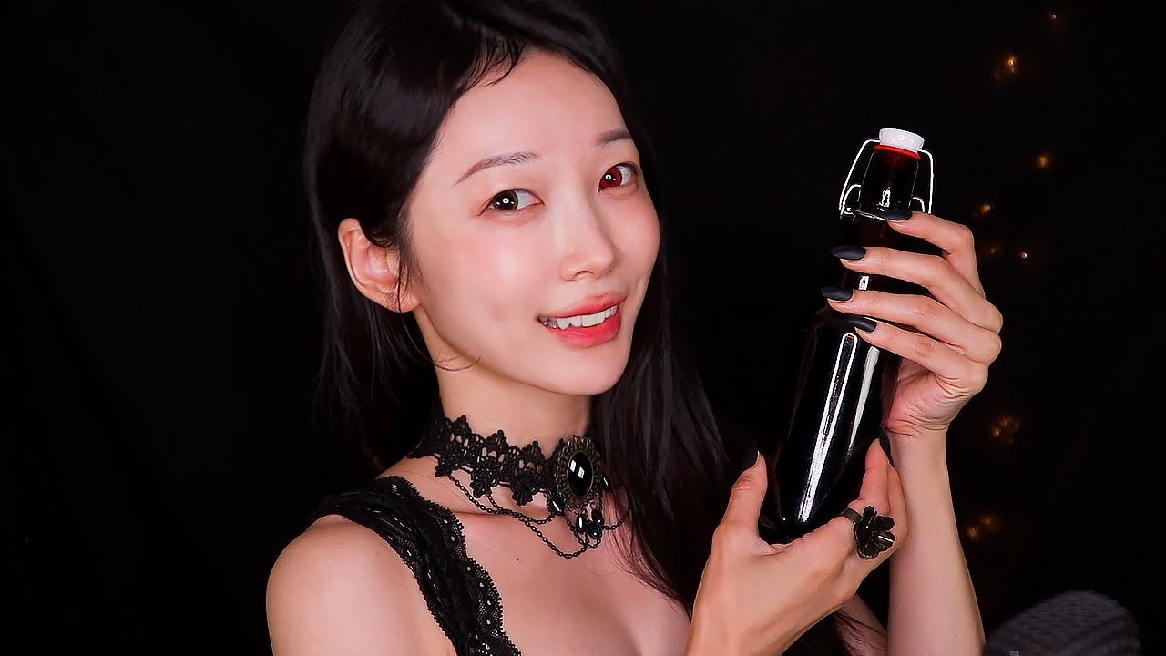 ASMR Vampire Flight Attendant✈️ VIP Private Service🍷 ( Flying Research Subject to appointments )