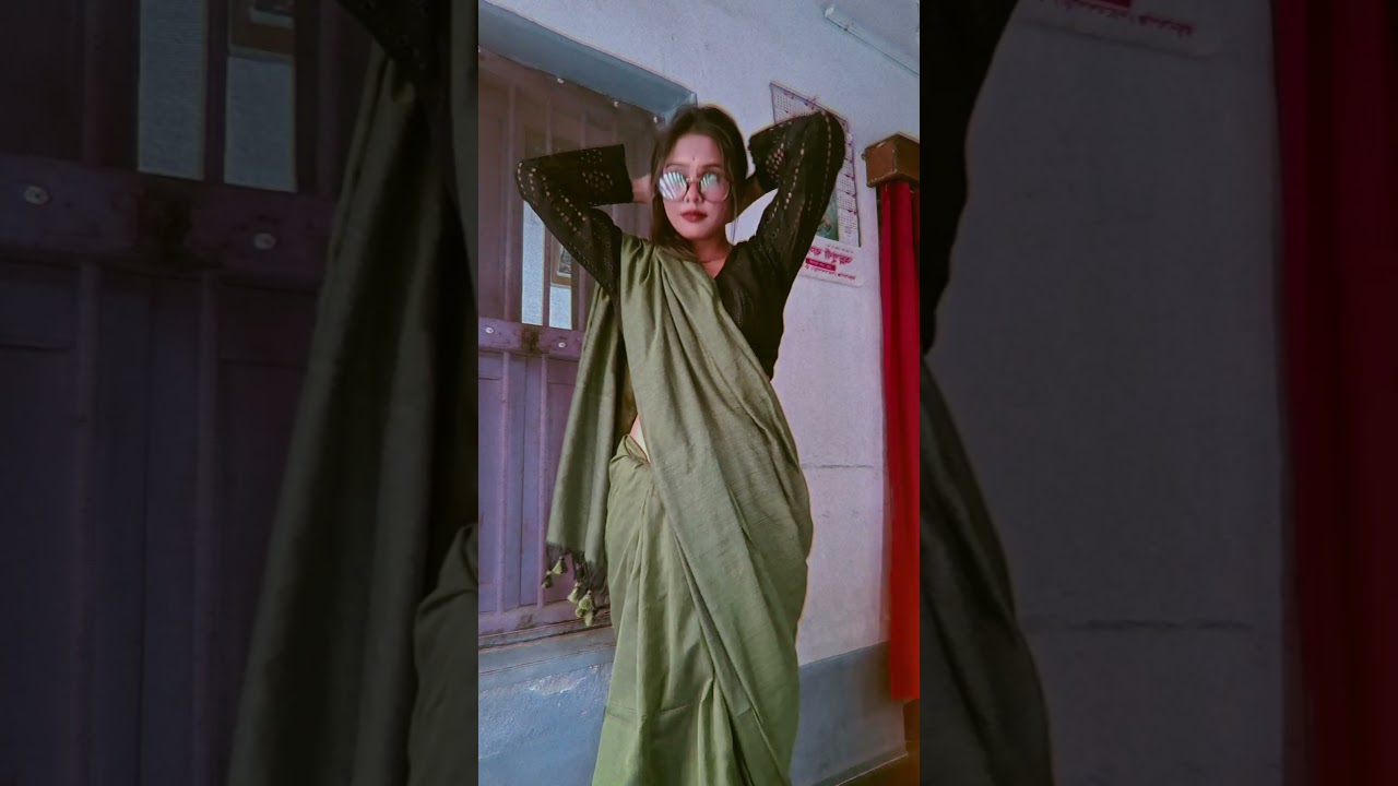 #asthetic #green #saree#priti #love #glasses ##hairflip ✨