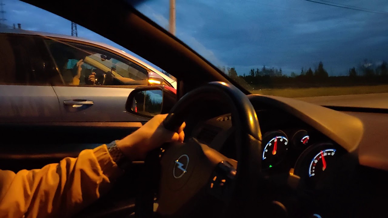 Astra h opc vs Skoda Octavia 1.8 revo st2 run1