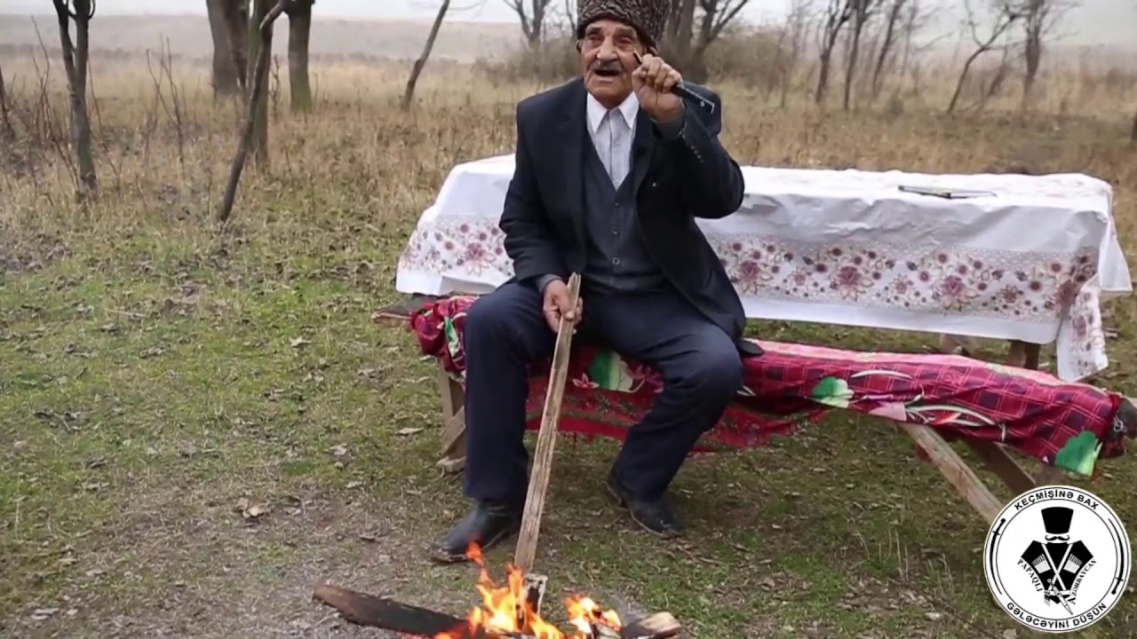 Ata seiri (atana hormeti sag iken ele)