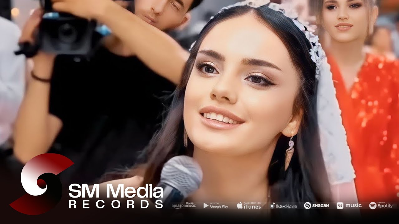 Atacan Atacan Könlüm Sənin Göz Yaşına Taqət Gətirməz ( Gəlin Toyunda Atasına Mahnı Hədiyyə Etdi )