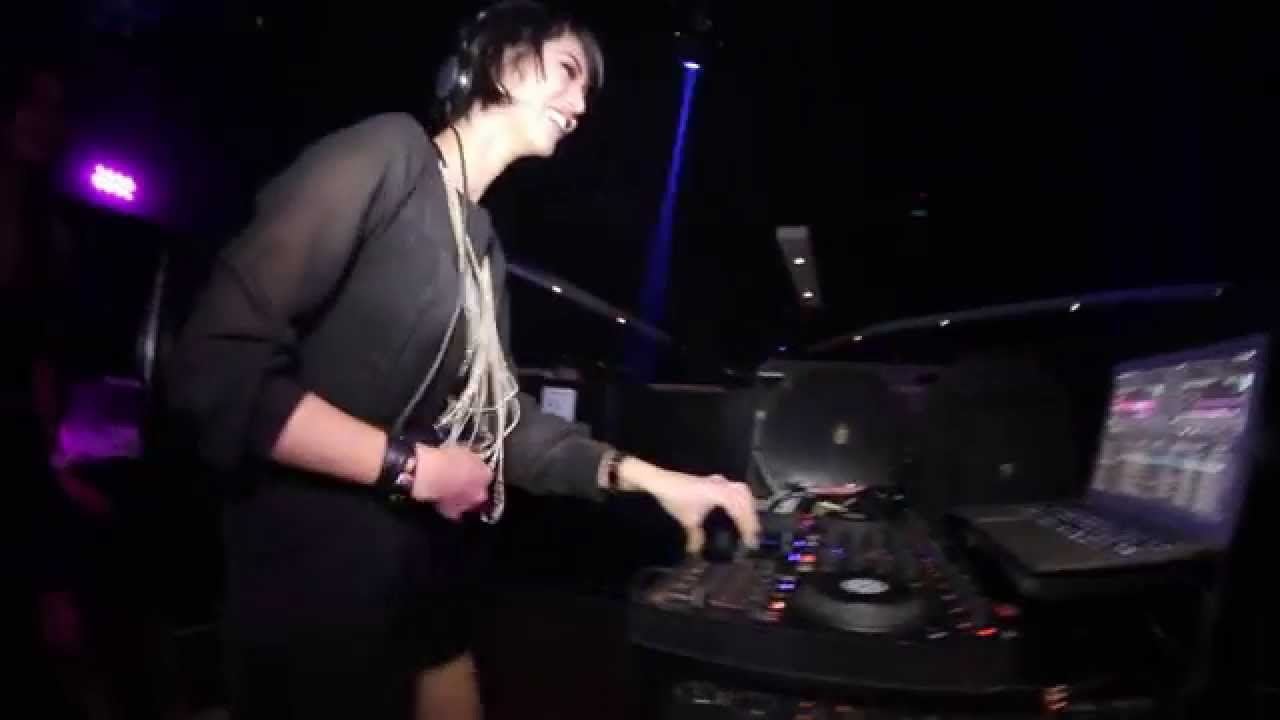 Atries Angel MASTAMIND At MOXCLUB BANDUNG