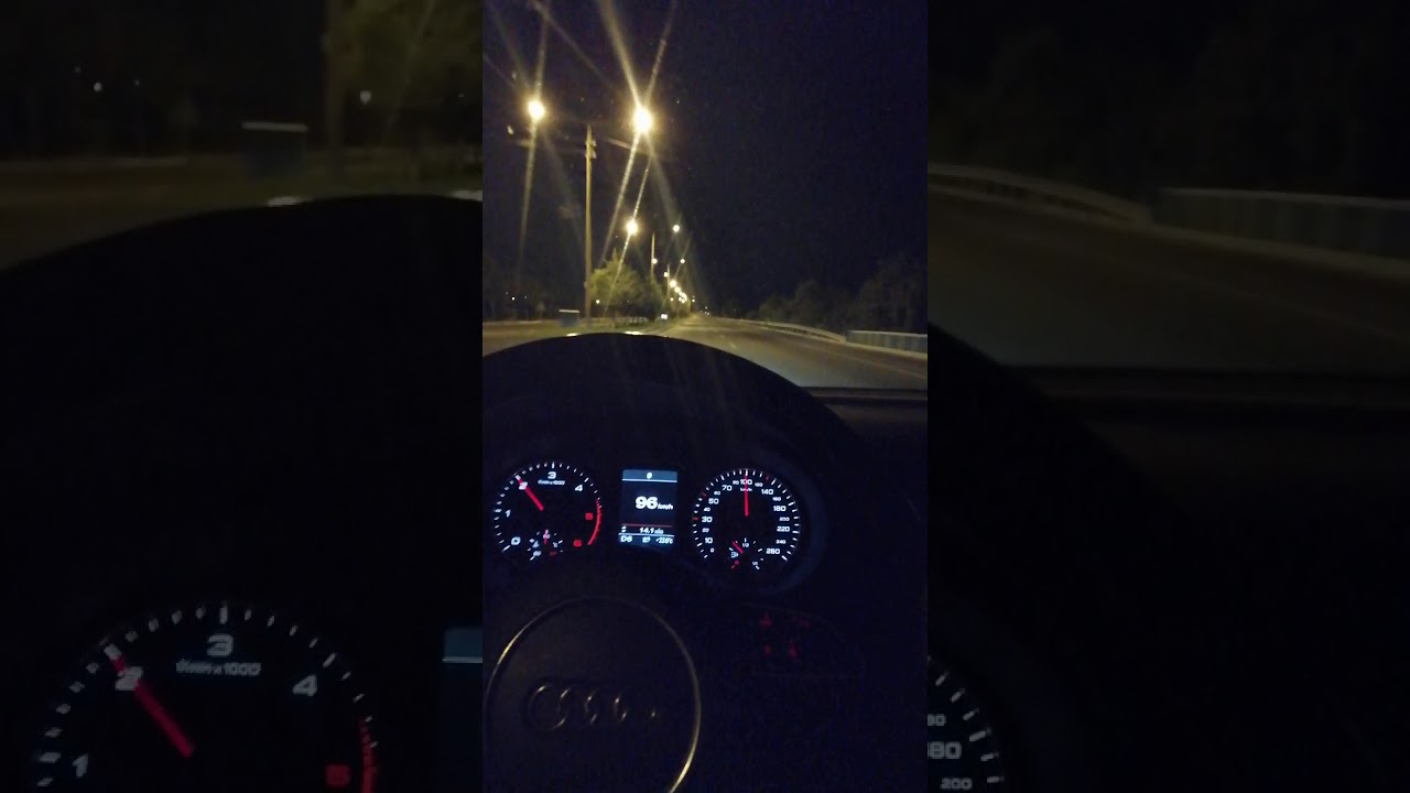 Audi Q3 Gece Araba Snapleri