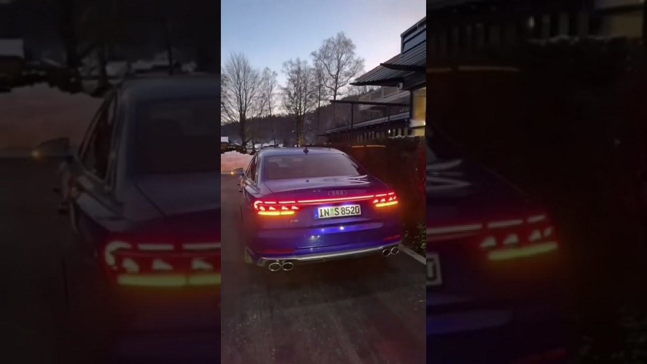 Audi S8 Light Show
