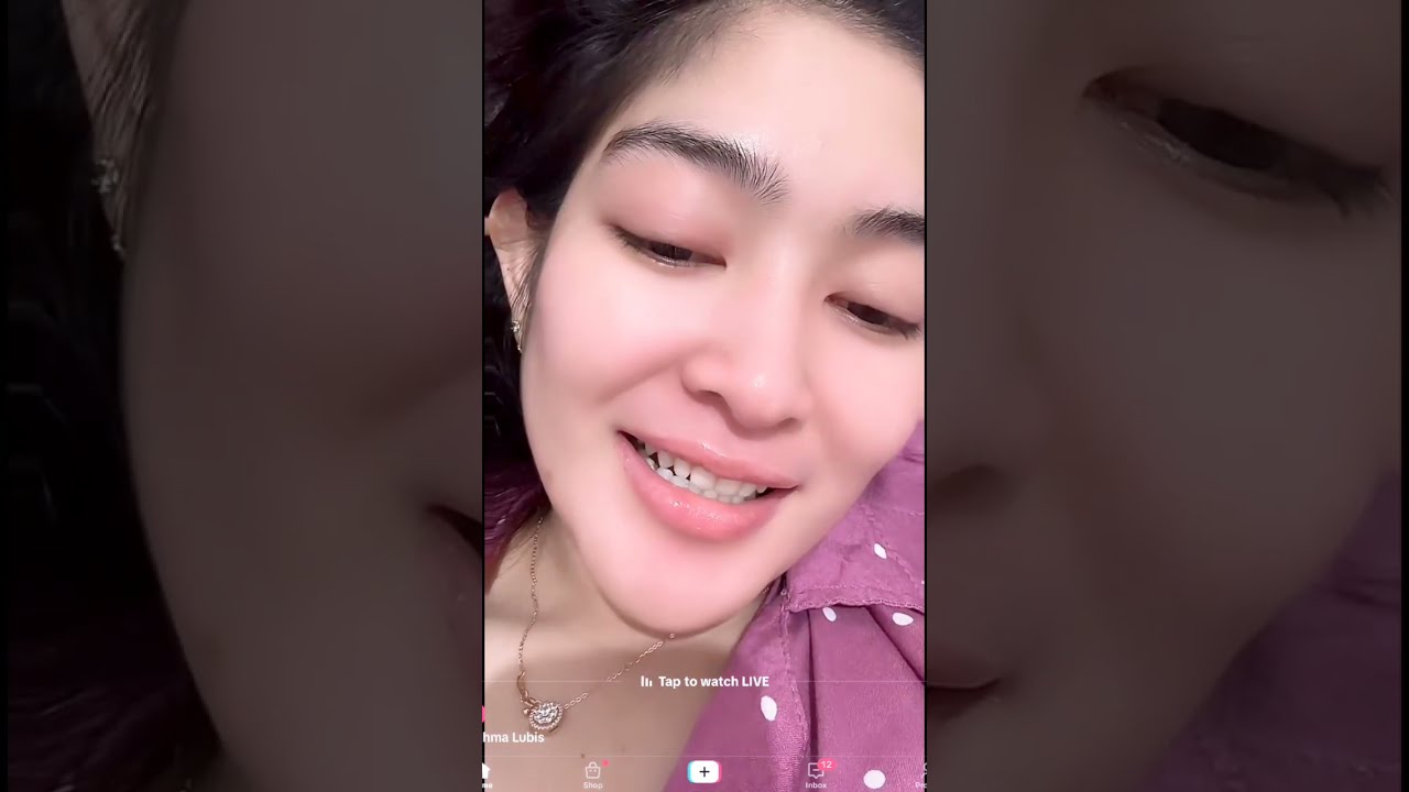 Aulia Fahma Lubis Hot Live sexy belahan tembem pink mulus montok empuk kenyal pulen bikin tegang
