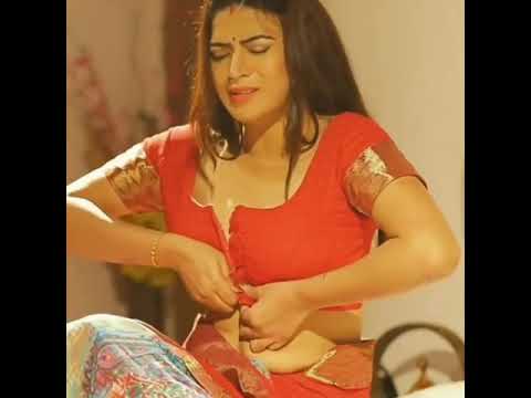 aunty removing blouse