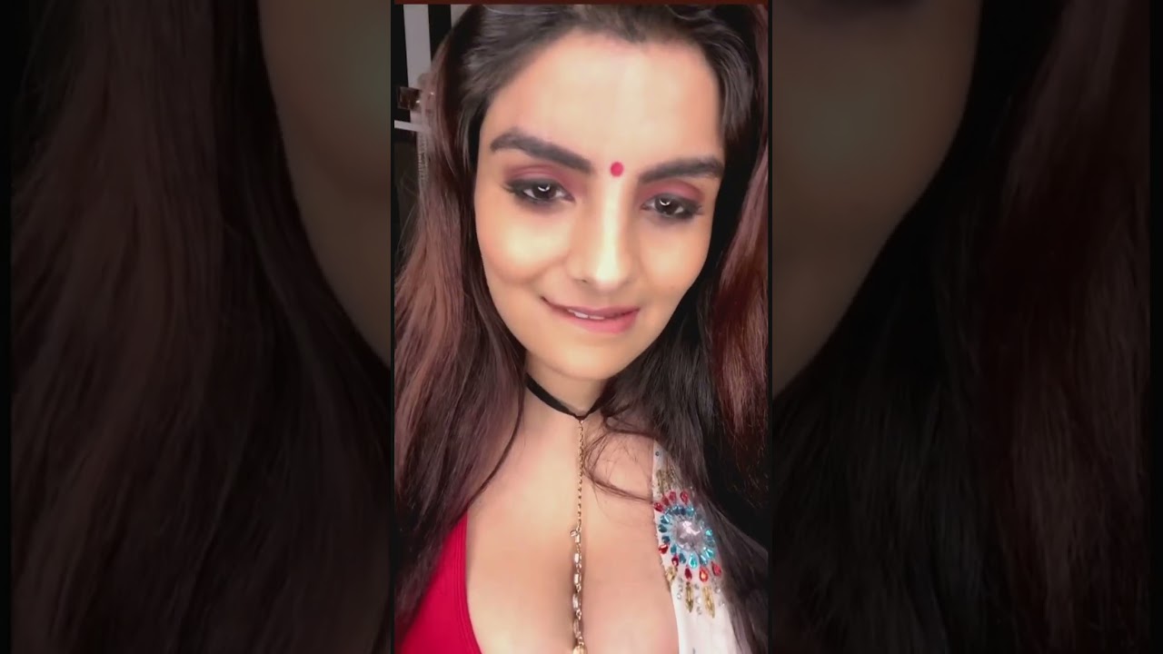 avenshi Jain red🍒bra.. 🥵🤒