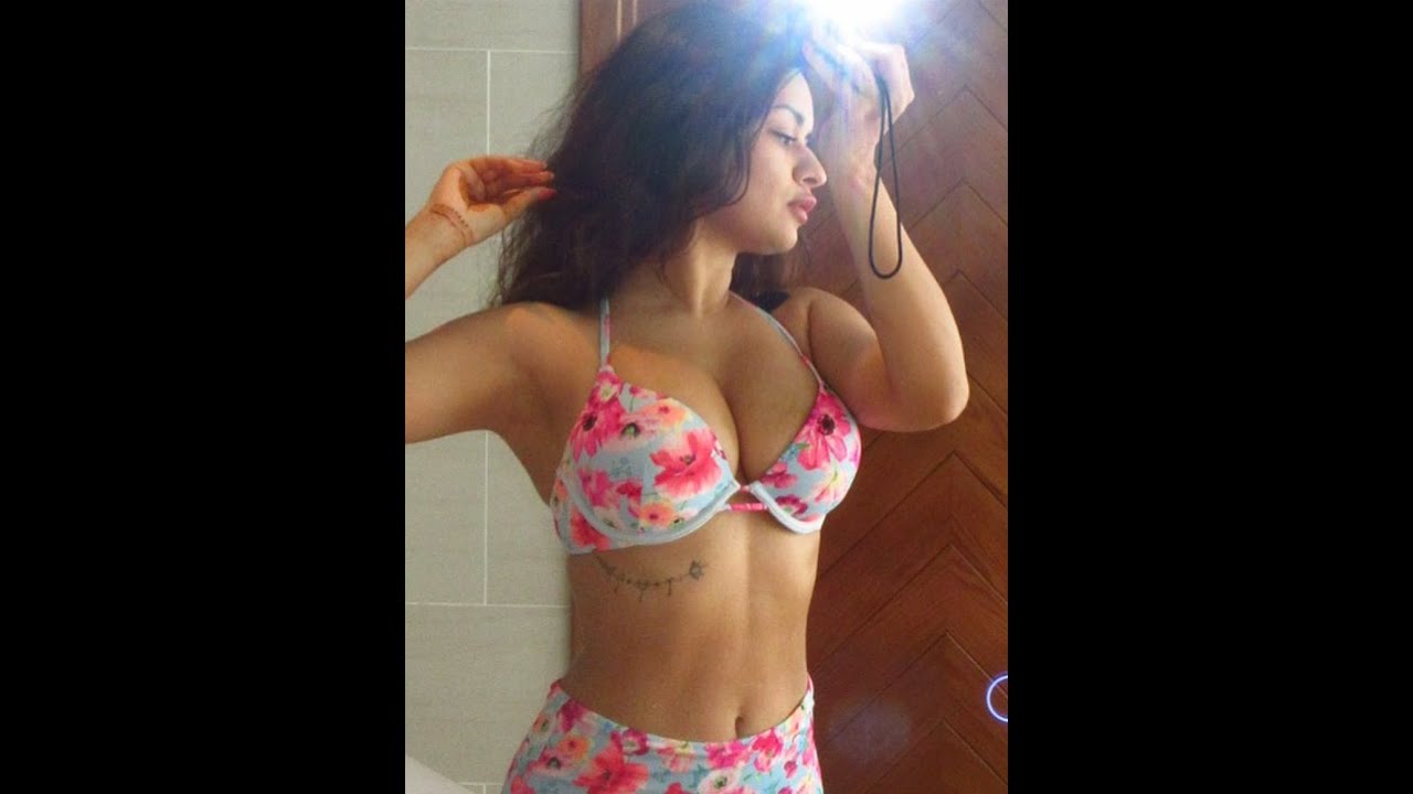 Avneet Kaur🔥🥵💦Stop Go Challenge - Vertical Fap #ChallengeActress