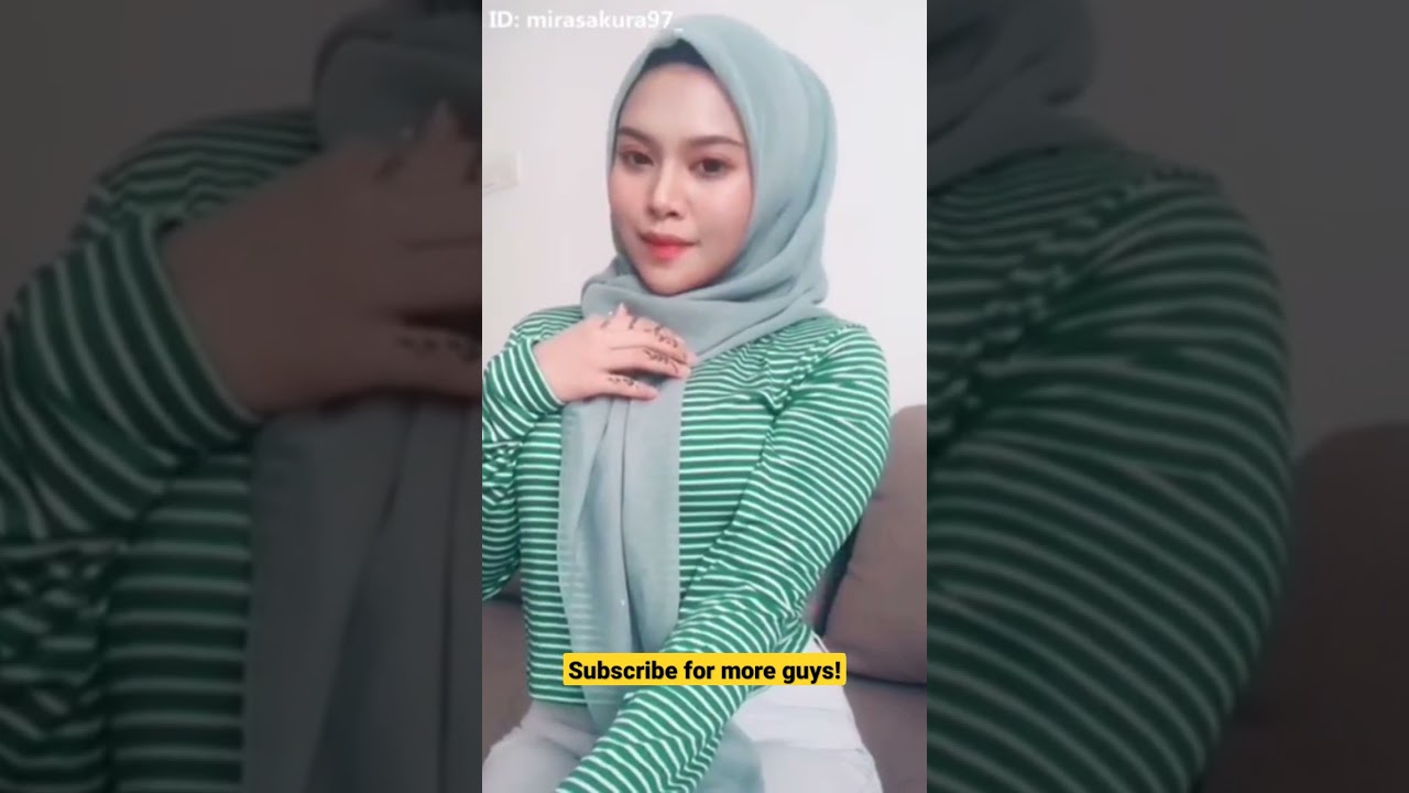 awek baju hijau