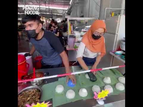 Awek Nasi Lemak