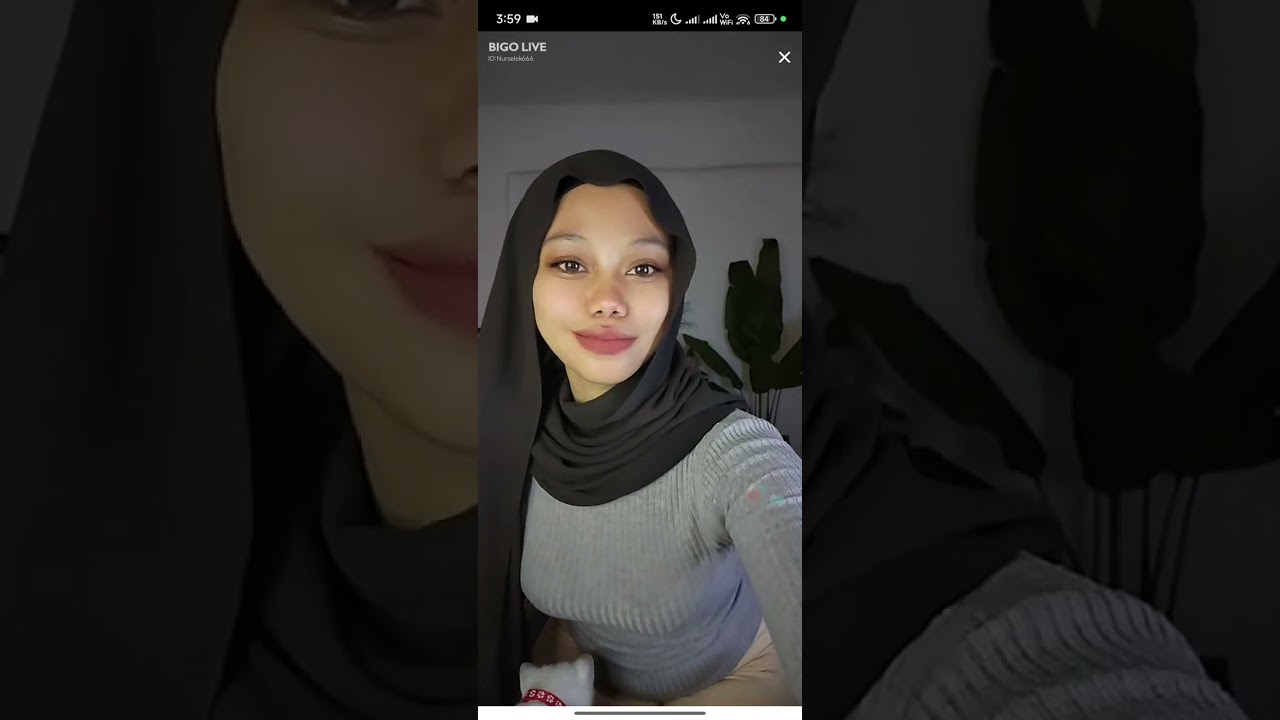 Awek tudung melayu bigo live