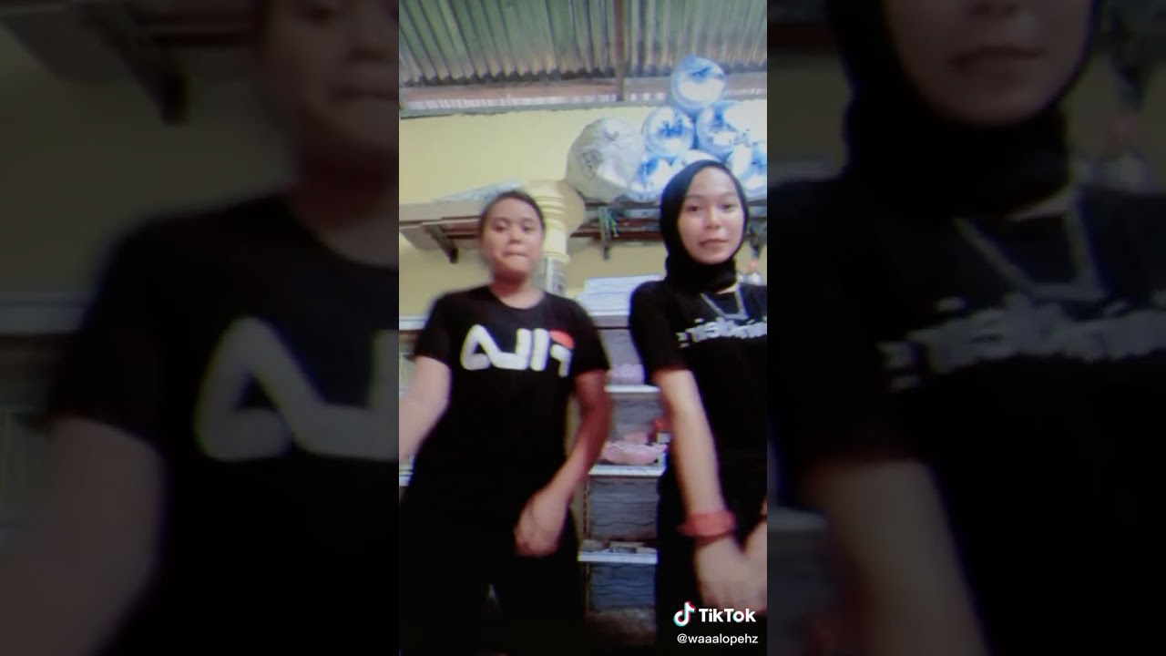 Awek tudung