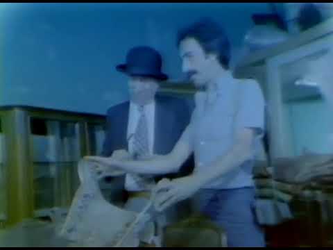 Aydemir Akbaş   Hayır anasından