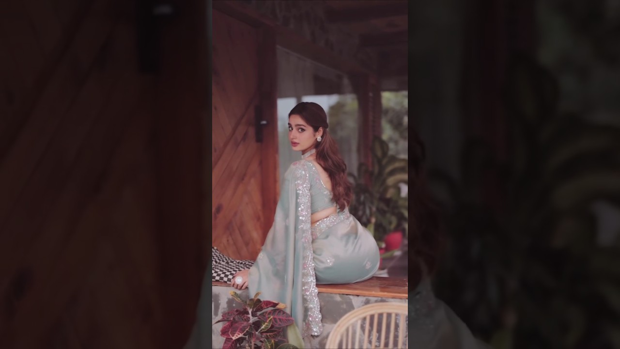 Ayesha Khan nails her look in a beautiful saree #shorts #bollywood #actress #saree