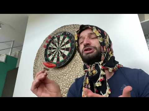 Aykut Elmas Yemek Yedirmeye Çalışan Anne