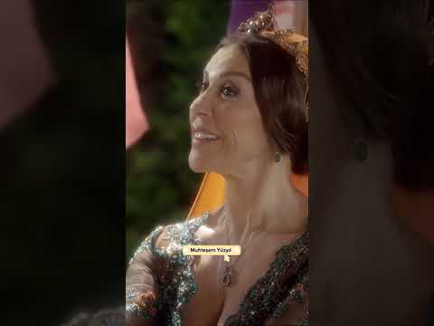Aynı kıyafetleri giyen sultanlar 👑🔥--En çok kime yakışmış?#hürremsultan#muhteşemyüzyıl#haticesultan