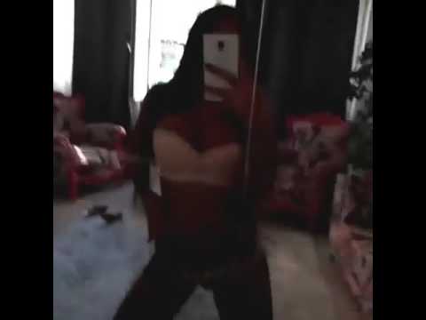 Aynada sexsi şoww afet yakar