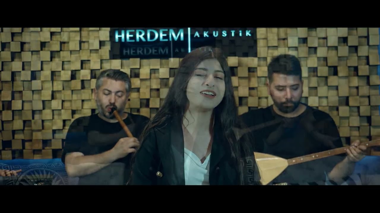 AYNUR POLAT   -  Işıkları Söndürün