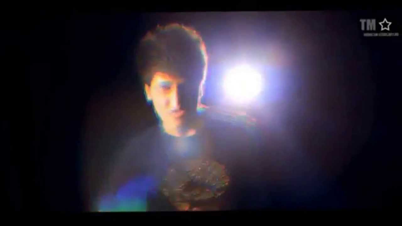 Azat Donmezov -  Gyrmyzy (2014)