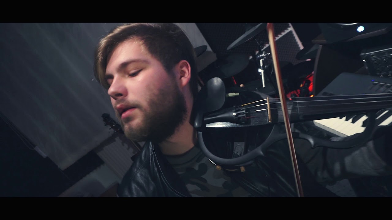 AZDE feat. Dj Amilly - Forward (Official Video)