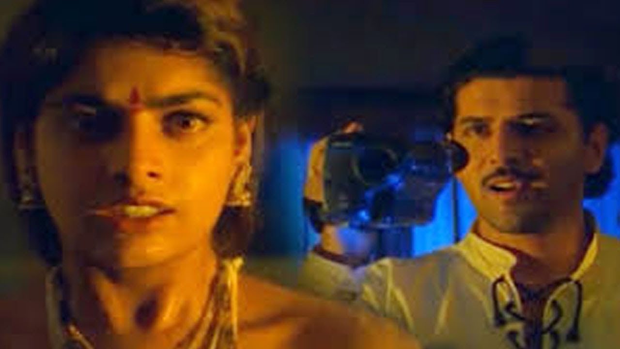 Babloo Prithiveeraj Harassing Maheswari Scene || Telugu Movie Scenes || TFC Movie Club