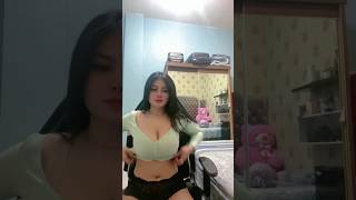 Baby Feriosa Mango Live Gak Bisa Dibuka Bang! Joget Aja!