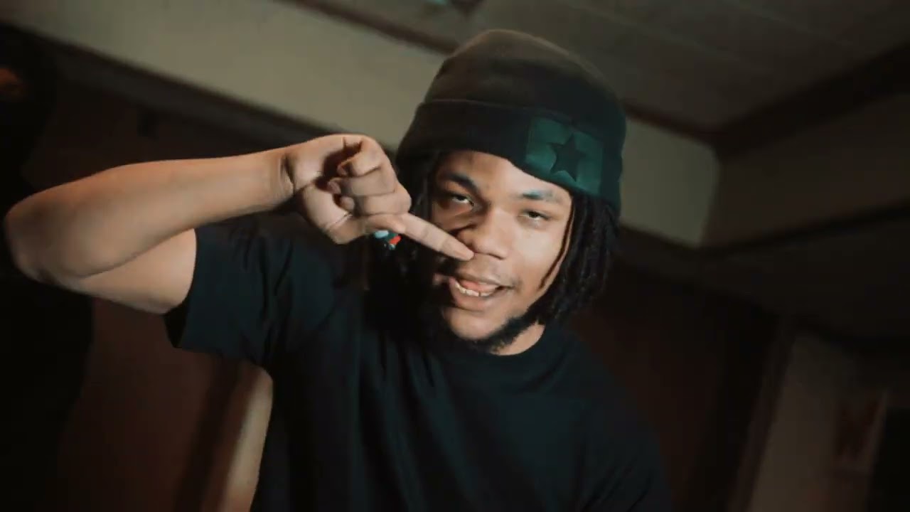 Baby Milo - Roll Up Ft 10 Osama (Official Music Video)