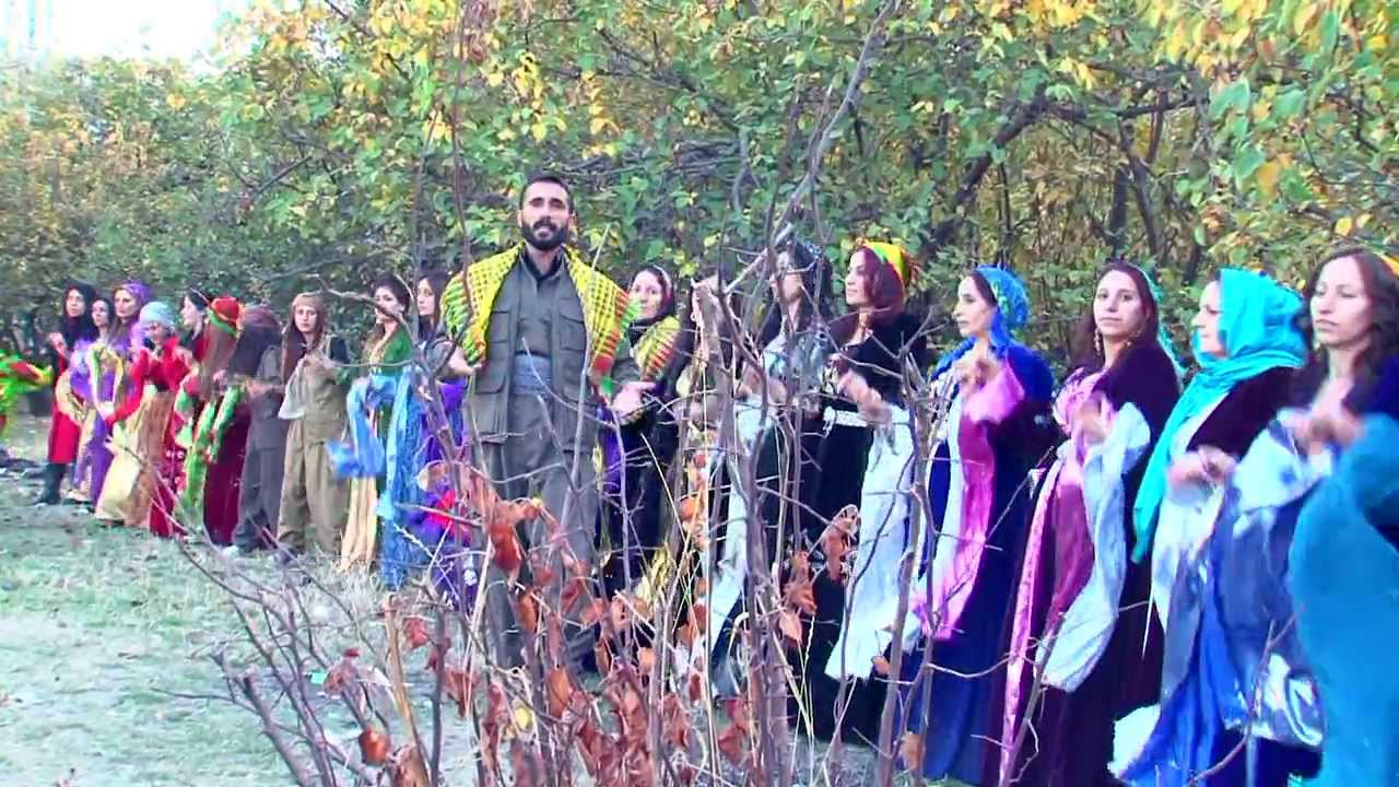 BAHOZ ARSLAN '' POTPORİ '' ADLI 2014 YENİ KLİBİ ...YÖNETMEN : TEKİN SAYAN