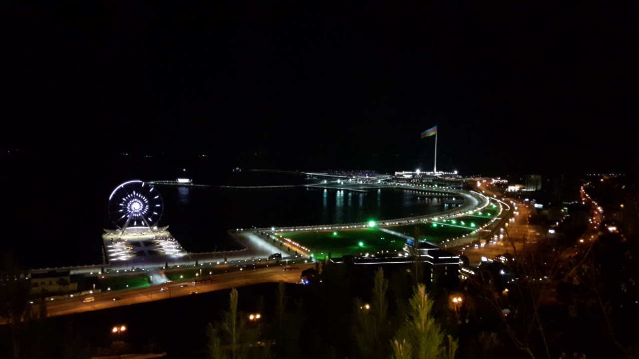 Baku amazing night view. Baki dagustu parkdan gece goruntusu