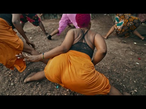 Balaa mc ft. Baddest 47 - Tai Chi (Official Singeli video)