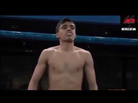 Balkanly Abdylla Taýhanow MMA-yň çempiony 25 sekunt