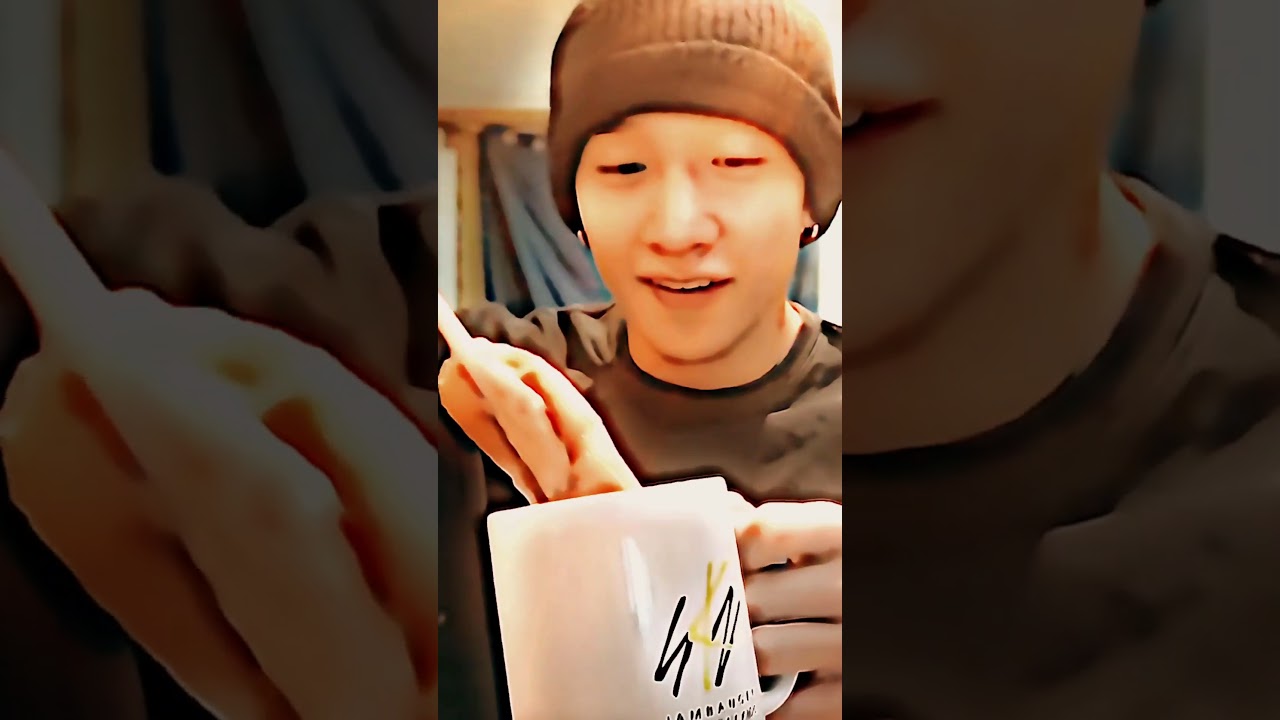 Bangchan asmr eat #keşfet #itzy #keşfetbeniöneçıkar#keşfet#eating#asmr#kpop