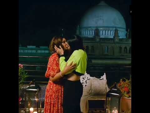 Bani j hot
