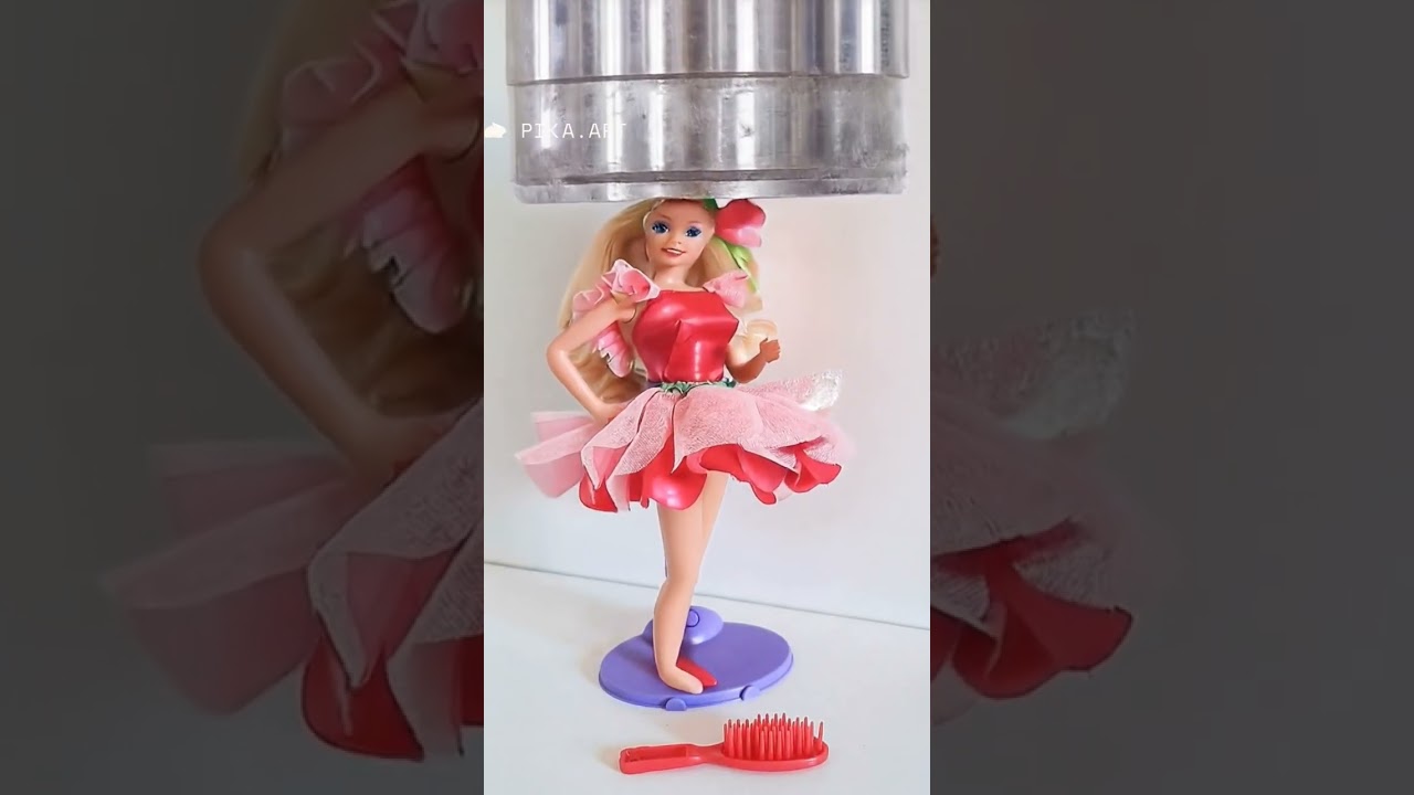 Barbie doll Crush #crushing #toys #funny #doll #barbie