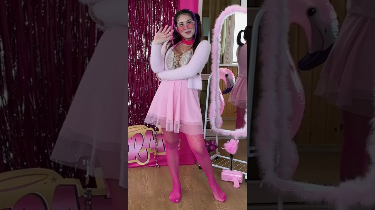 Barbie Try on: Which outfit is better?