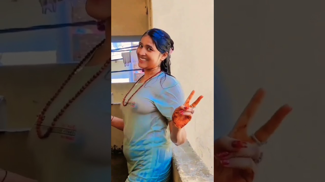 bathing #hot #viralvideo #viral